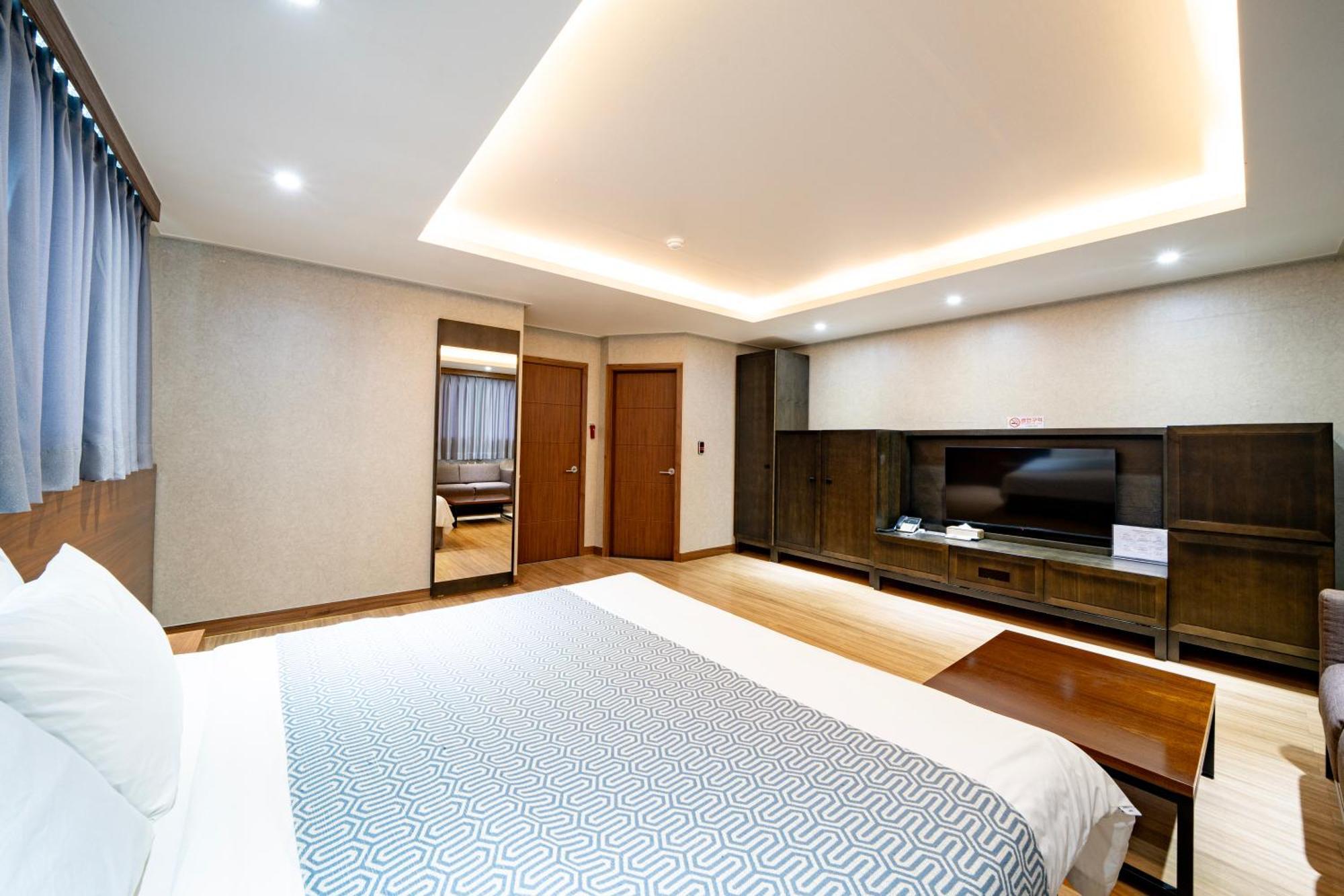 I-Check Hyunjin Hotel Donghae Εξωτερικό φωτογραφία