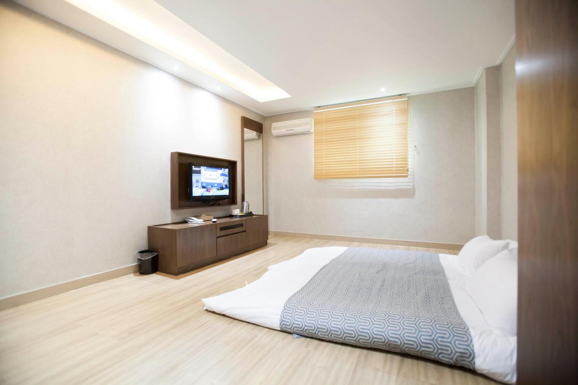 I-Check Hyunjin Hotel Donghae Εξωτερικό φωτογραφία